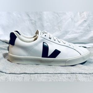Veja Esplar Sneaker Women’s Size 10 New w/o Box